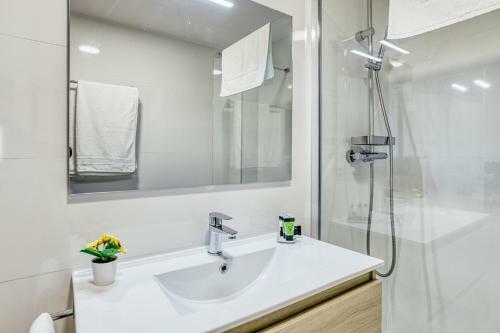 Murtra Apartment