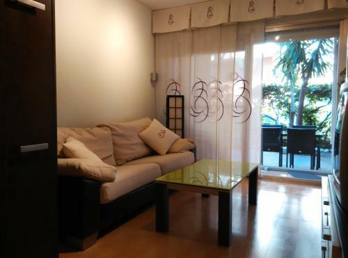 Apartament Amb Jard� Privat I Piscina