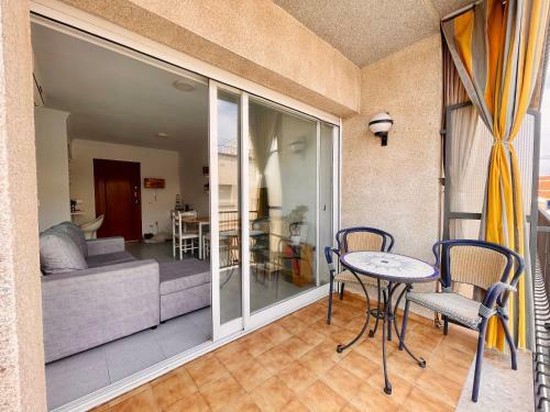 Acogedor Y C�ntrico Apartamento A 1' De La Playa