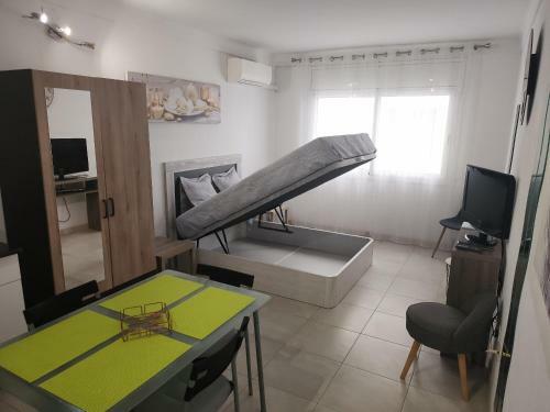 Apartamento Pi Y Sunyer 8 4 - Estudio A 50 M De La Playa