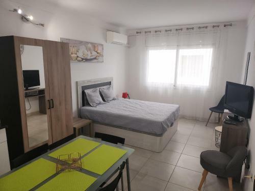 Apartamento Pi Y Sunyer 8 4 - Estudio A 50 M De La Playa