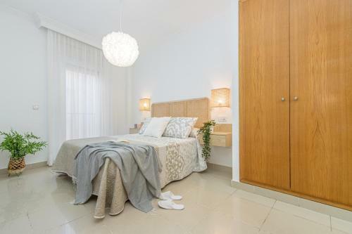 Badia De Roses 1 New Apartment