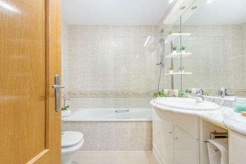Badia De Roses 1 New Apartment