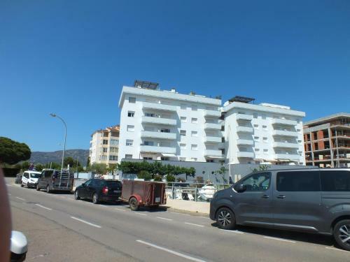 Apartamento Roses, 3 Dormitorios, 6 Personas - Es-204-14