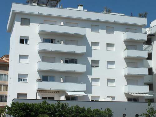 Apartamento Roses, 3 Dormitorios, 6 Personas - Es-204-14