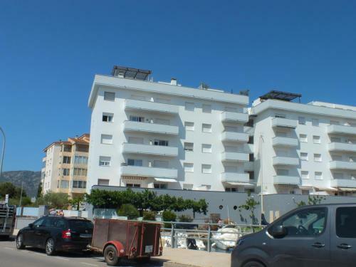 Apartamento Roses, 3 Dormitorios, 6 Personas - Es-204-14