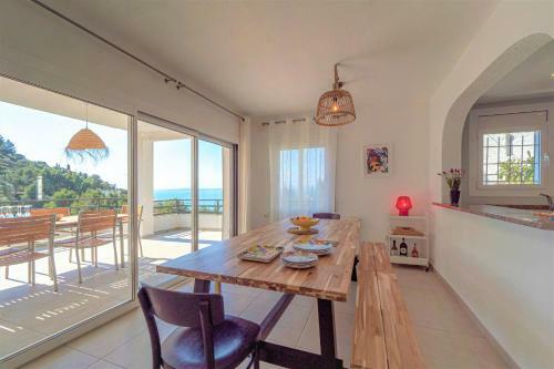 Villa Esmeralda Roses - Immo Barneda