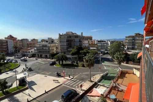 Apartamento Piso Vista Mar Y Parking En Roses