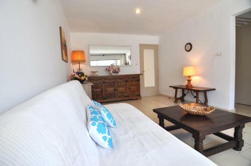 Apartamento Rnet - La Solana 1-16