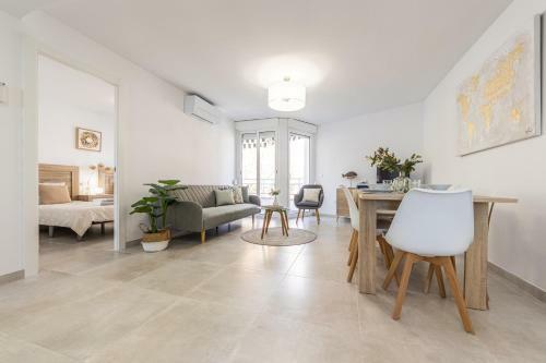 Boooom!!! Apartment With Swimming Pool