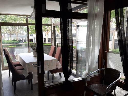 Apartamento En 1� Linea De Mar En Salou