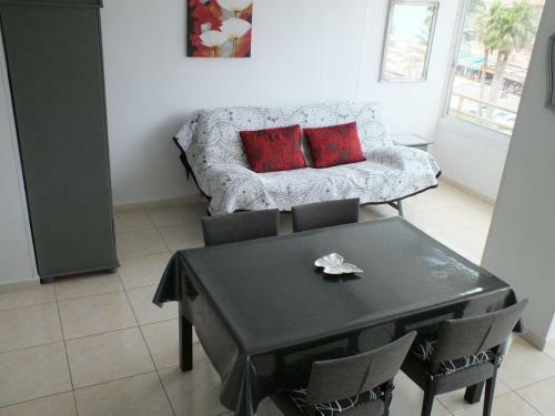 Apartamento Roses, 1 Dormitorio, 4 Personas - Es-204-24