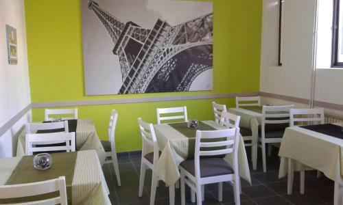 Hostal Residencia Paris