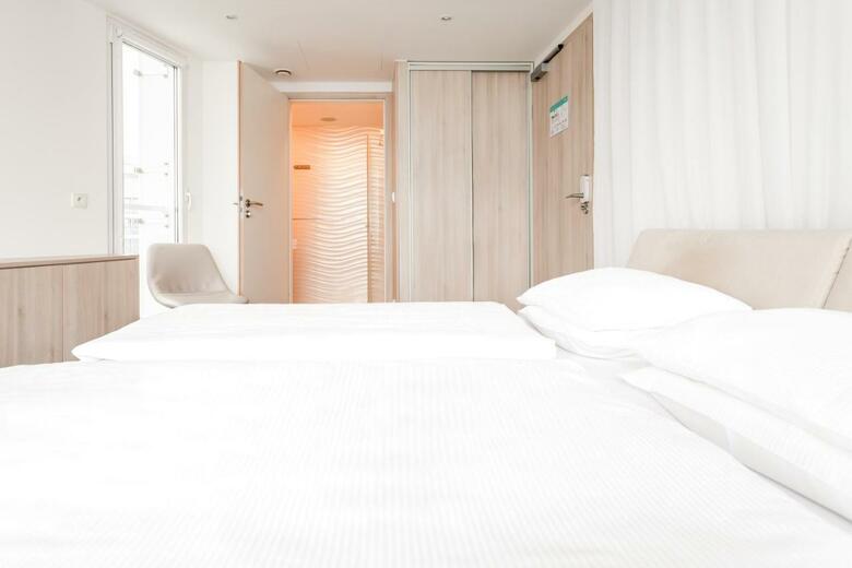 Hotel Ultra Marine