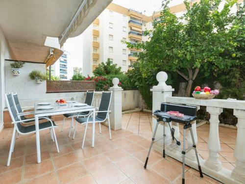 Apartment Cordoba-1 By Interhome