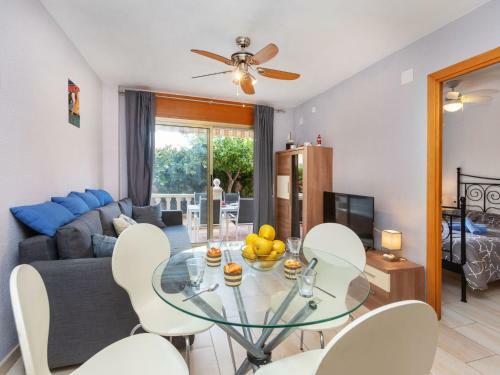 Apartment Cordoba-1 By Interhome