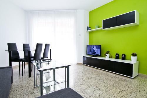 Apartamento New Oksana Planetcostadorada