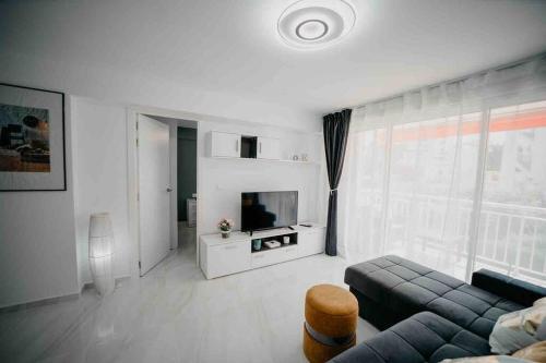 Apartamento Piso Reformado Moderno Piscina Y Jard�n!