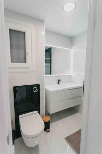 Apartamento Piso Reformado Moderno Piscina Y Jard�n!