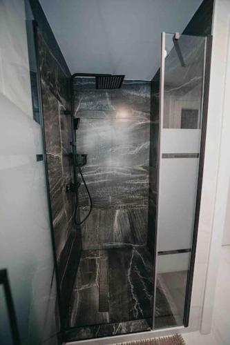 Apartamento Piso Reformado Moderno Piscina Y Jard�n!