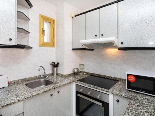 Apartment Miramar Nautic-2 By Interhome