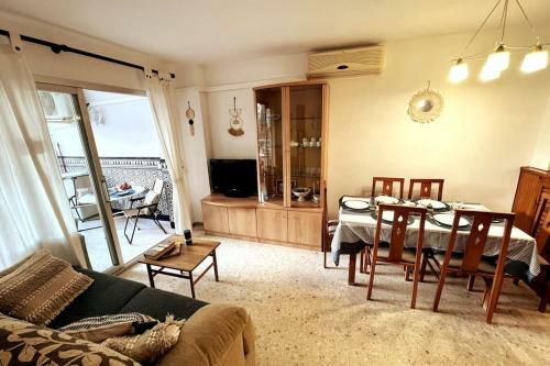 Azul 2 Bedroom Apartment In Salou Tarragona