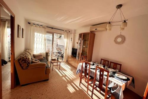 Azul 2 Bedroom Apartment In Salou Tarragona