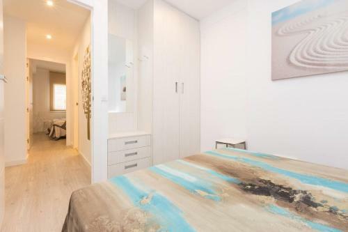 Uhc Carlos V Apartments