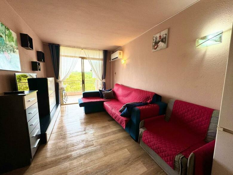 Apartsalou Lea