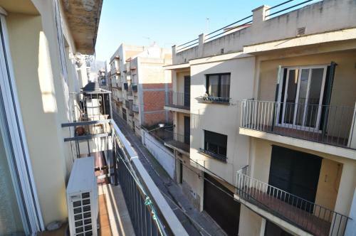 Apartamento Rnet - Madrid 11 - Roses Centro