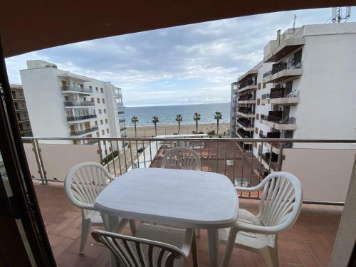Apartamento Roses V 5-5