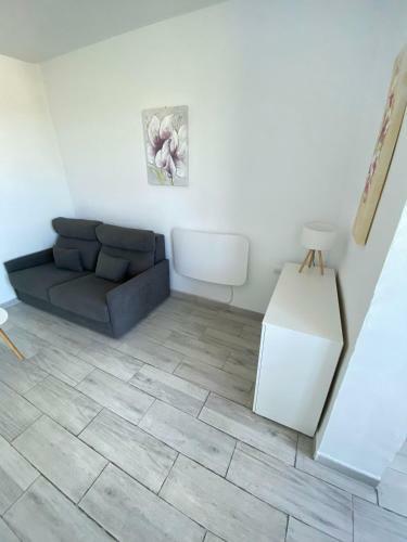 Apartamento Studio Avec Piscine Et Parking