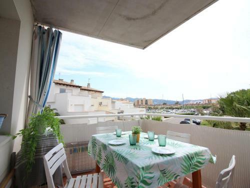 Apartamento Roses, 1 Dormitorio, 4 Personas - Es-228-148