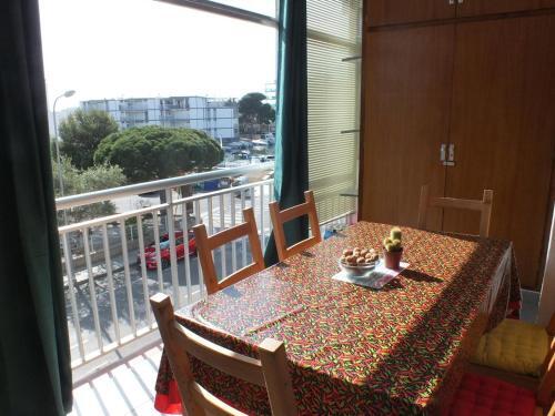 Apartamento Roses, 1 Dormitorio, 4 Personas - Es-204-55