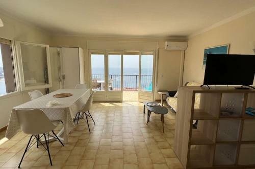Apartamento En Roses Con Preciosas Vistas Del Mar Ap1