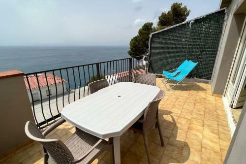 Apartamento En Roses Con Preciosas Vistas Del Mar Ap1