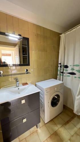 Apartamento En Roses Con Preciosas Vistas Del Mar Ap1