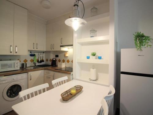Apartamento Roses, 1 Dormitorio, 4 Personas - Es-228-153