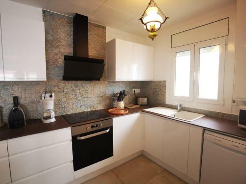 Apartamento Roses, 2 Dormitorios, 4 Personas - Es-228-159