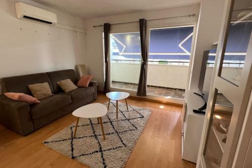 Bonito Apartamento Con Parking Y Piscina En Roses