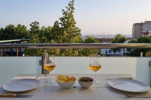 Apartamento Piso En El Centro Con Vistas Al Mar Y Balc�n