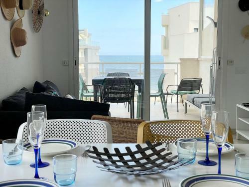 Apartamento Thalassa Frente Al Mar En Roses