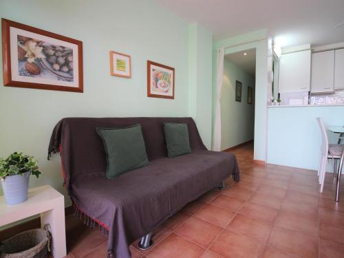 Apartamento Roses, 1 Dormitorio, 4 Personas - Es-228-165