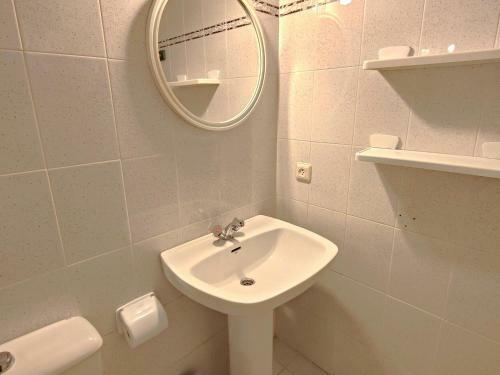 Apartamento Roses, 1 Dormitorio, 4 Personas - Es-258-5