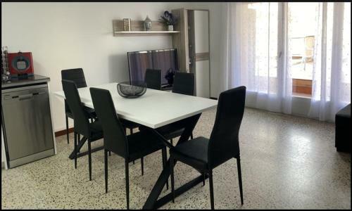 Apartment With Large Terrace, In Santa Margarita