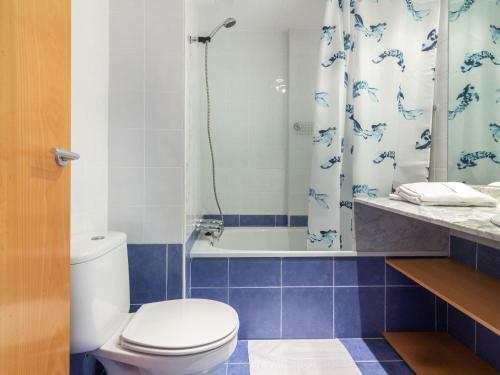Apartamento Roses, 2 Dormitorios, 4 Personas - Es-228-166