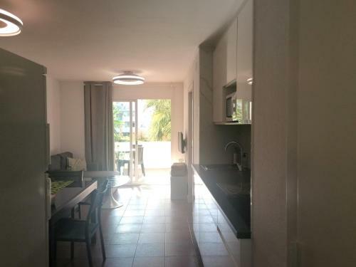 Apartamento Roses, 2 Dormitorios, 4 Personas - Es-258-118