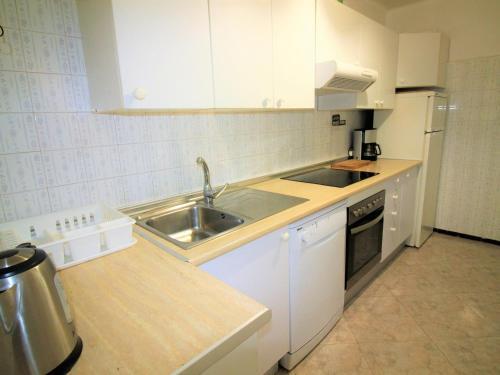 Apartamento Roses, 2 Dormitorios, 6 Personas - Es-258-6
