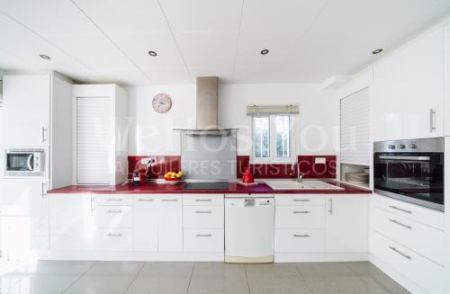 Superbe Maison Carner, 35 - Wehostyou