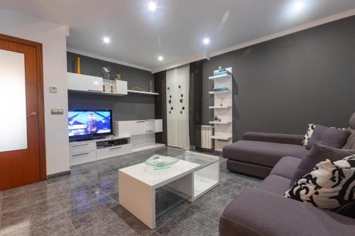 Rnet - Collsacabra - Villa Con Piscina Privada